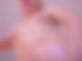 BonnieHenley's Live Sex Cam Show