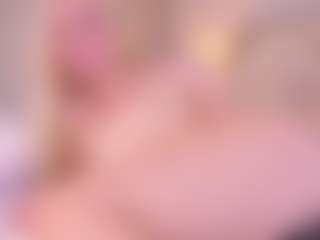 Live cam show with BonnieHenley - Normal on Camsoda