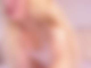 Live cam show with BonnieHenley - Body Massage on Camsoda