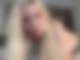 BonnieHenley's Live Sex Cam Show