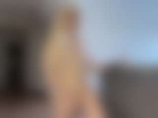 BonnieHenley's Live Sex Cam Show