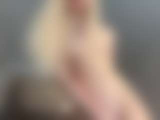 BonnieHenley's Live Sex Cam Show