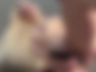 BonnieHenley's Live Sex Cam Show