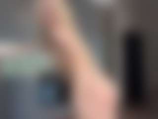 Live cam show with BonnieHenley - White Blonde Hair on Camsoda | georgia