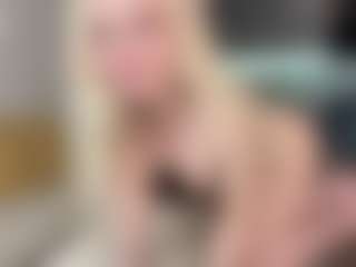 BonnieHenley's Live Sex Cam Show