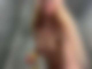 BonnieHenley's Live Sex Cam Show
