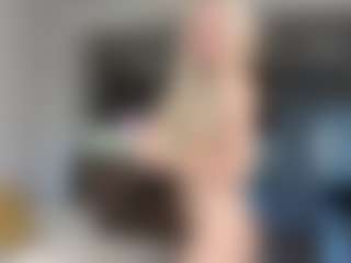 BonnieHenley's Live Sex Cam Show