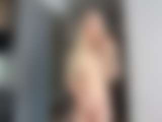 BonnieHenley's Live Sex Cam Show