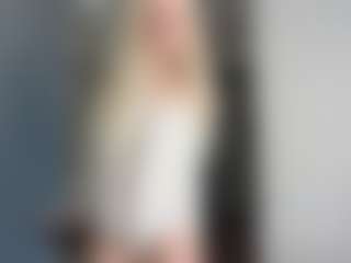 BonnieHenley's Live Sex Cam Show