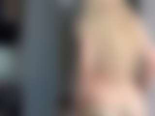 BonnieHenley's Live Sex Cam Show