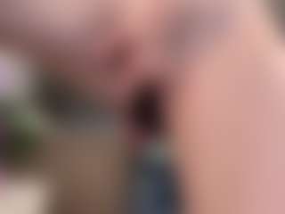BonnieHenley's Live Sex Cam Show