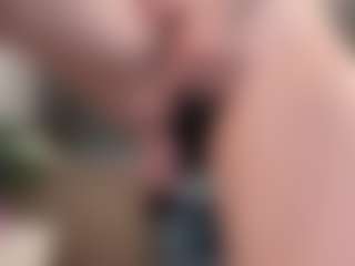 BonnieHenley's Live Sex Cam Show