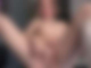 Live cam show with BonnieHenley - Normal on Camiplay Live