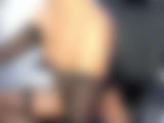 Live cam show with DalayMoore - Smoking on Camsoda