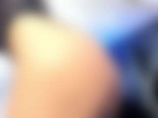 Live cam show with DalayMoore - Camel Toe on Stripli.com