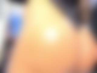 Live cam show with DalayMoore - Smoking on Free Soda