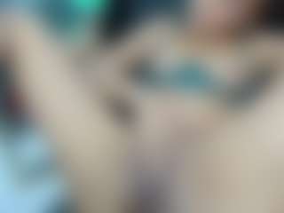Live cam show with DalayMoore - Foot Fetish on CamwithHer