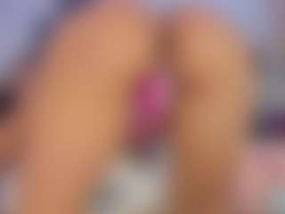 Live cam show with DalayMoore - Colombian on Camsoda | colombia