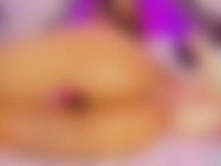 Live cam show with DalayMoore - Curly on wildcum.com