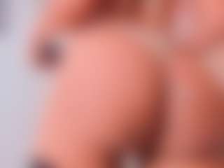 Live cam show with DalayMoore - Drinking on Camsoda