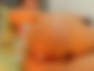 Live cam show with DalayMoore - Erotic Dance on madthumbs