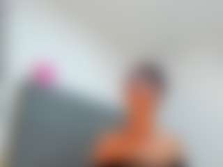 Live cam show with DalayMoore - Camel Toe on Camsoda