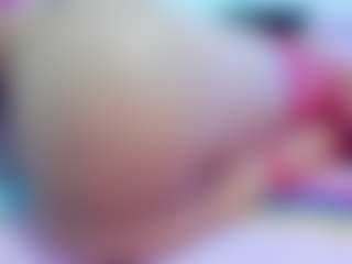 Live cam show with DalayMoore - Smoking on Camsoda