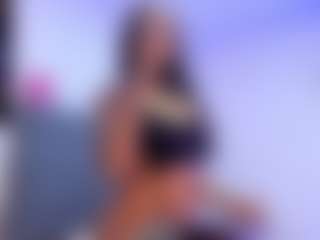 Live cam show with DalayMoore - Drinking on Fit Hotties