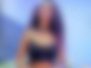 Live cam show with DalayMoore - Smoking on hrnylive.com