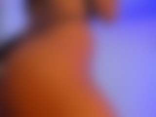 Live cam show with DalayMoore - Tittyfuck on Camsoda