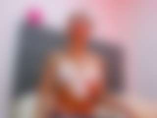Live cam show with DalayMoore - Smoking on Camsoda