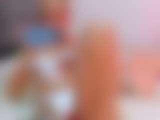 Live cam show with DalayMoore - Cute on SpunkLive