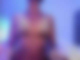 Live cam show with DalayMoore - Shaved Pussy on fuklive.com