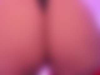 Live cam show with DalayMoore - Cute on crypto-cams