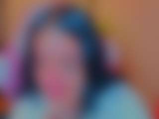 Live cam show with Niicole-Fox2 - Petite Teen (18+) on AdultVida.com