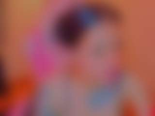 Live cam show with Niicole-Fox2 - Skinny on Camsoda