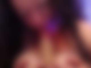 GiantBoobs's Live Sex Cam Show