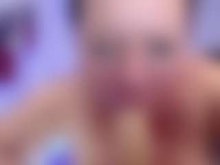 GiantBoobs's Live Sex Cam Show