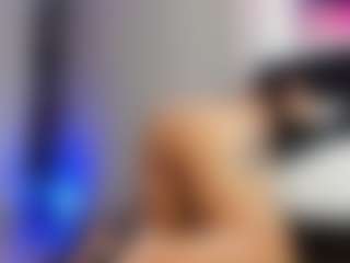 Live cam show with Alexa_Sanders - Squirt MILF on Camsoda
