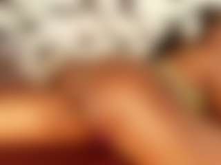 Live cam show with sensual crazy - Twerk Ebony on Dolls Live