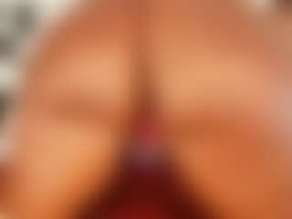 Live cam show with sensual crazy - Black MILF on Camming Site