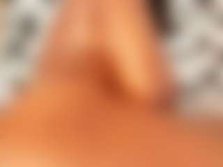 Live cam show with sensual crazy - Bedroom Black on Uber Horny