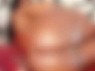 sensual crazy MILF webcam performer live streaming