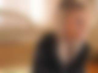 Live cam show with BreckBuff - Green Eyes on justonemore.cc