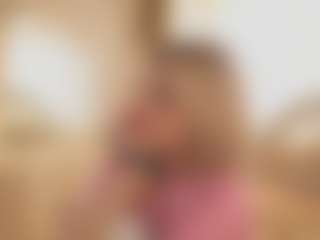BreckBuff's Live Sex Cam Show
