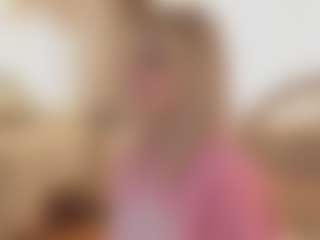 BreckBuff's Live Sex Cam Show