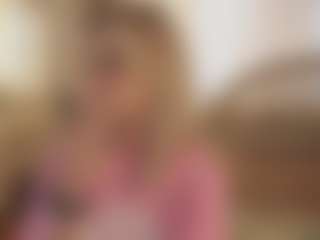 BreckBuff's Live Sex Cam Show