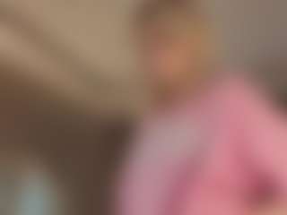 BreckBuff's Live Sex Cam Show
