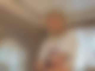 BreckBuff's Live Sex Cam Show