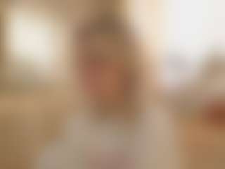 Live cam show with BreckBuff - Skinny on Camsoda